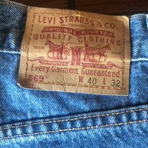 Levis